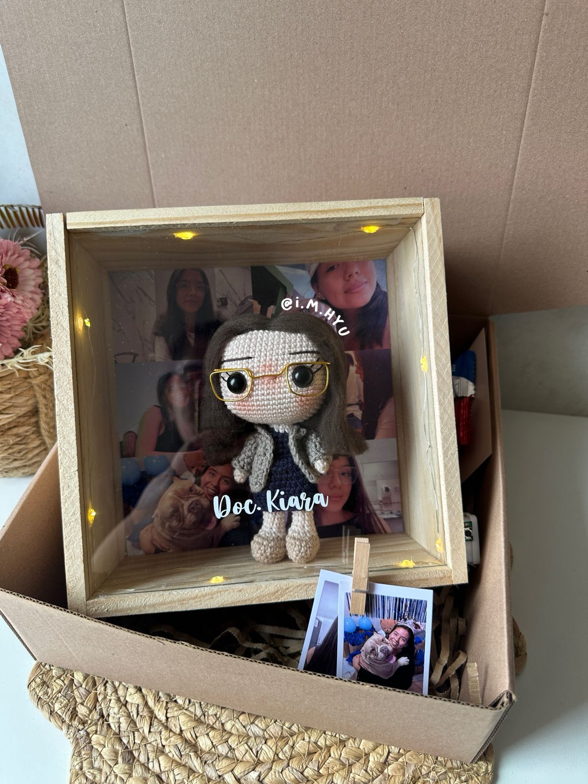 ABOGADO/A EN CUADRO DE PINO